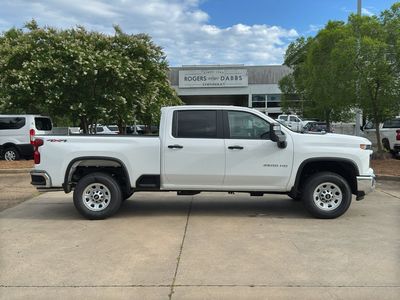 2025 Chevrolet Silverado 2500 HD — photo 8 view
