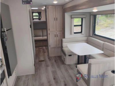2026 Coachmen RV Catalina Legacy Edition — photo 20 view