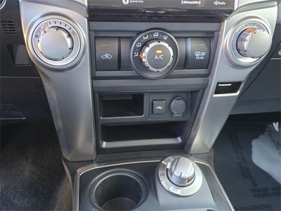 2022 Toyota 4Runner — photo 22 view