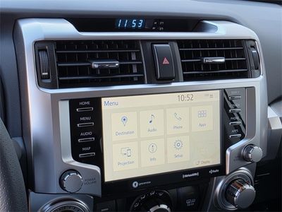 2022 Toyota 4Runner — photo 18 view