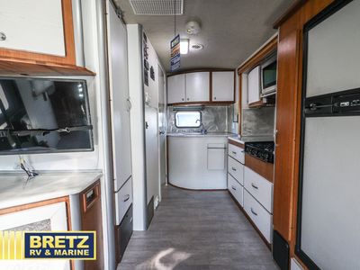 2009 Winnebago View - Photo 9