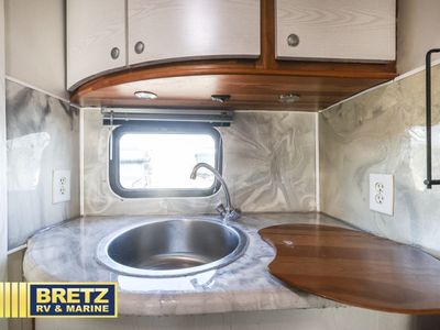 2009 Winnebago View - Photo 14