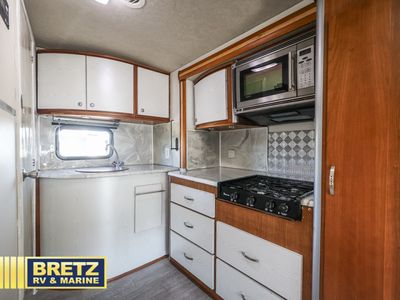 2009 Winnebago View - Photo 12