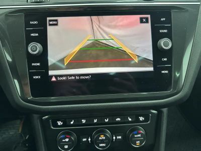 2018 Volkswagen Tiguan - Photo 17