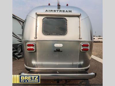 2020 Airstream Flying Cloud — engine compartment view