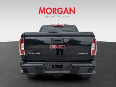 2020 GMC Canyon — detail view
