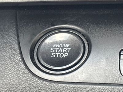 2023 Hyundai Elantra - Photo 18