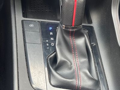 2023 Hyundai Elantra - Photo 13