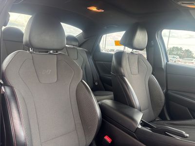 2023 Hyundai Elantra - Photo 17