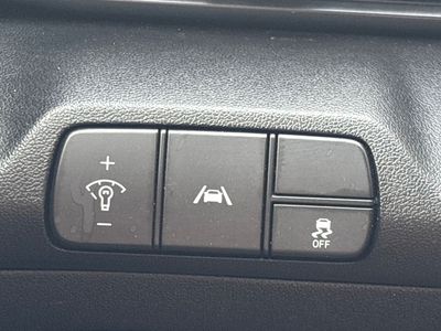 2023 Hyundai Elantra - Photo 24