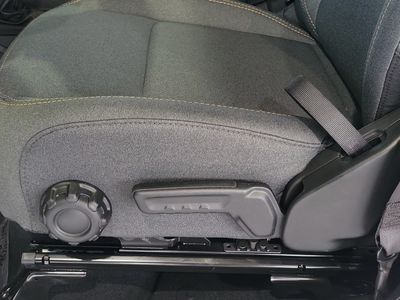 2026 Jeep Wrangler - Photo 19