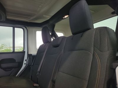 2026 Jeep Wrangler - Photo 8