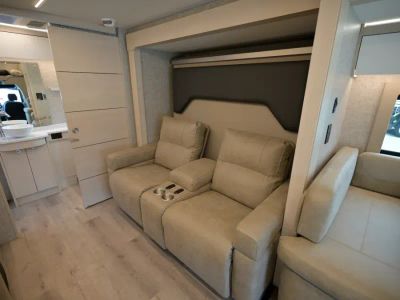 2027 Tiffin WAYFARER — photo 20 view