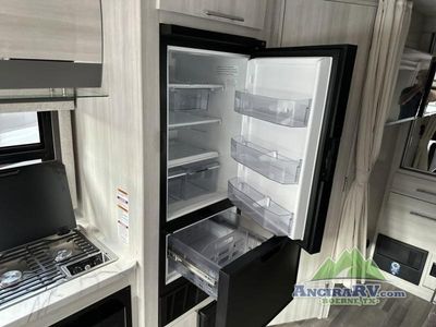 2024 Thor Motor Coach Compass AWD - Photo 11
