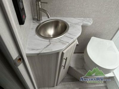 2024 Thor Motor Coach Compass AWD - Photo 16
