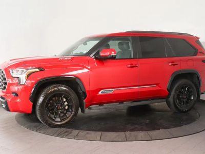 2025 Toyota Sequoia - Photo 2