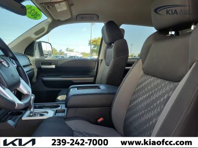2021 Toyota Tundra 2WD — photo 18 view