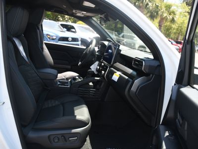 2026 Toyota 4Runner i-FORCE MAX - Photo 11
