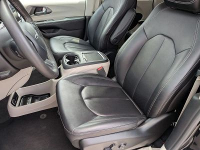 2024 Chrysler Pacifica - Photo 11