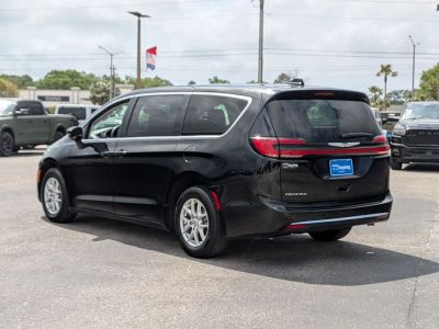 2024 Chrysler Pacifica - Photo 3