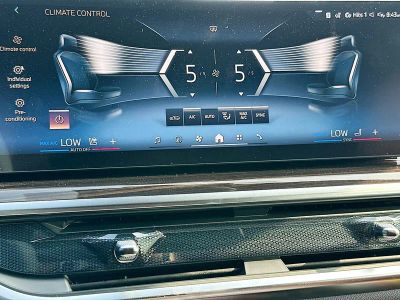 2026 BMW X6 — photo 13 view
