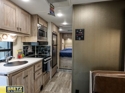 2020 Forest River RV Forester - Photo 9