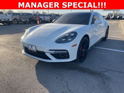 2018 Porsche Panamera - Photo 2
