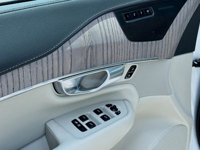2024 Volvo XC90 - Photo 23