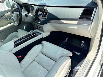 2024 Volvo XC90 - Photo 14