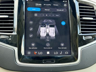 2024 Volvo XC90 - Photo 34