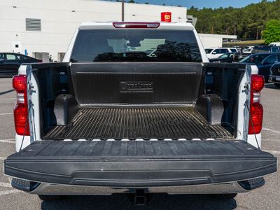 2025 Chevrolet Silverado 1500 — photo 18 view