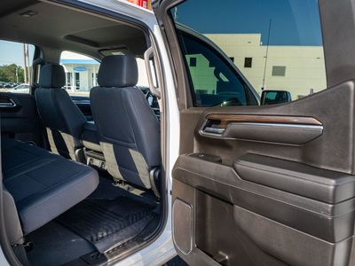 2025 Chevrolet Silverado 1500 — photo 15 view