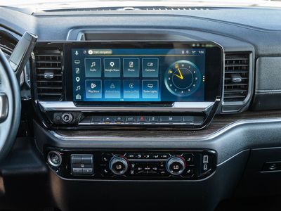 2025 Chevrolet Silverado 1500 — photo 31 view