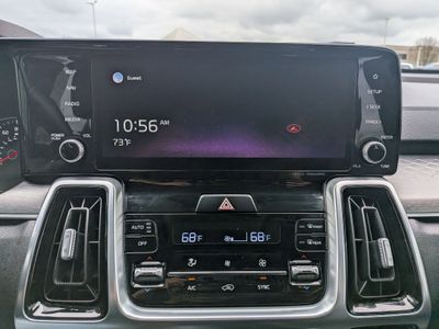 2021 Kia Sorento - Photo 17