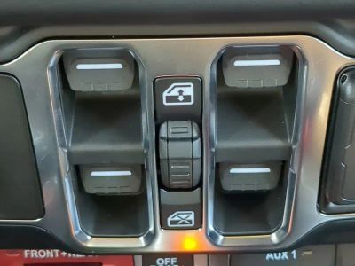 2026 Jeep Gladiator — photo 29 view