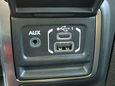 2026 Jeep Gladiator — photo 26 view