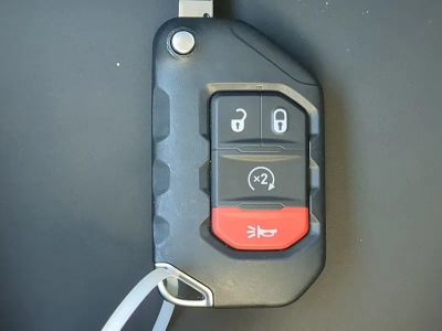 2026 Jeep Gladiator — photo 36 view