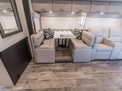 2026 Thor Motor Coach Inception HD - Photo 12