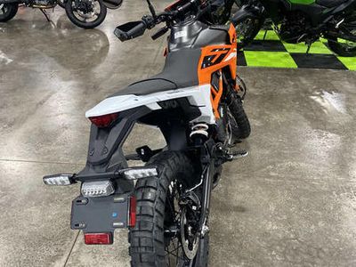 2025 KTM 390 Enduro R - Photo 6