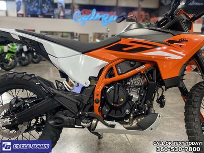 2025 KTM 390 Enduro R - Photo 9