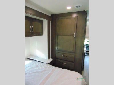 2026 Entegra Coach Odyssey — photo 16 view