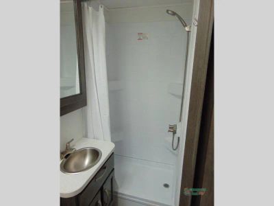 2026 Entegra Coach Odyssey — photo 15 view