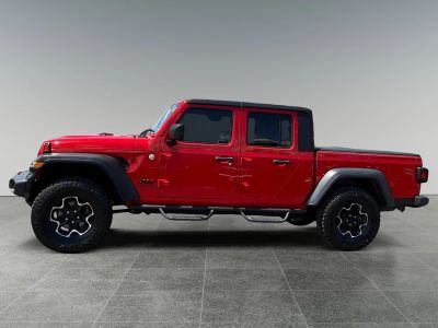 2020 Jeep Gladiator — rear three-quarter view