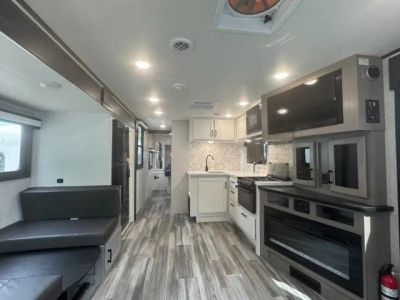 2024 Jayco Jay Feather - Photo 12
