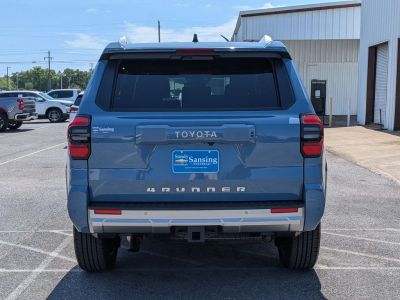2025 Toyota 4Runner - Photo 4