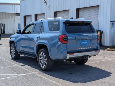 2025 Toyota 4Runner - Photo 3