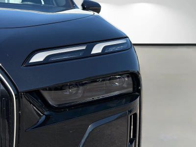 2026 BMW i7 — photo 9 view