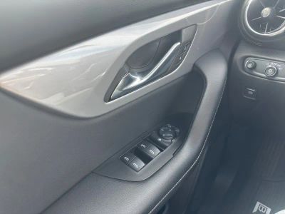 2025 Chevrolet Blazer - Photo 20
