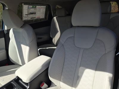 2026 Kia Sorento — photo 21 view