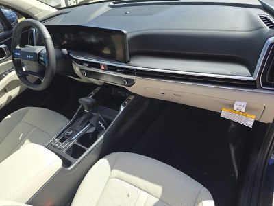2026 Kia Sorento — photo 11 view